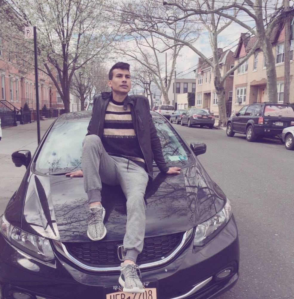 Meet your Posher, Aadarsha